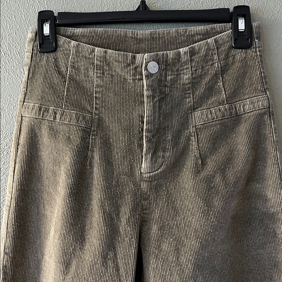 NWOT La Miel Corduroy Olive Green Wide Leg Pants Size Small - Picture 3 of 8